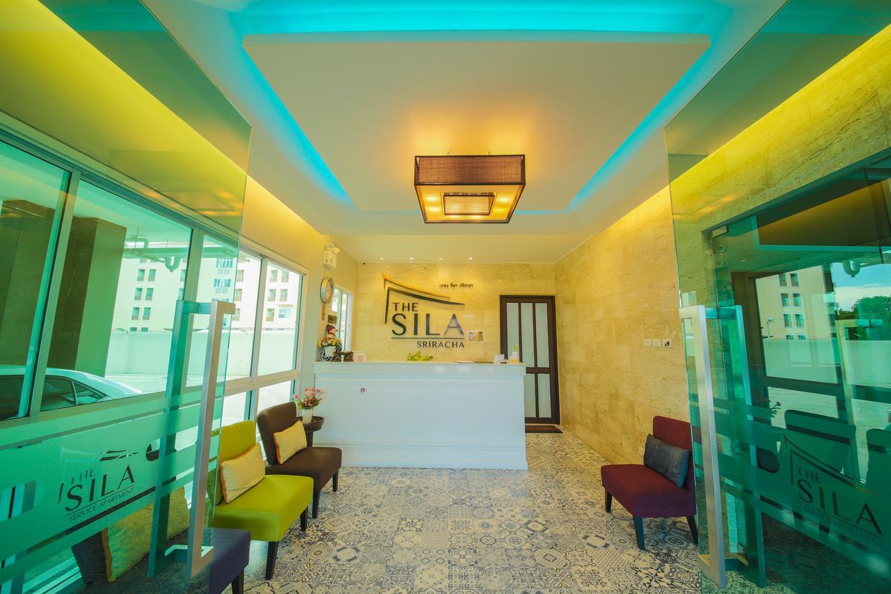 The Sila Hotel Si Racha Buitenkant foto