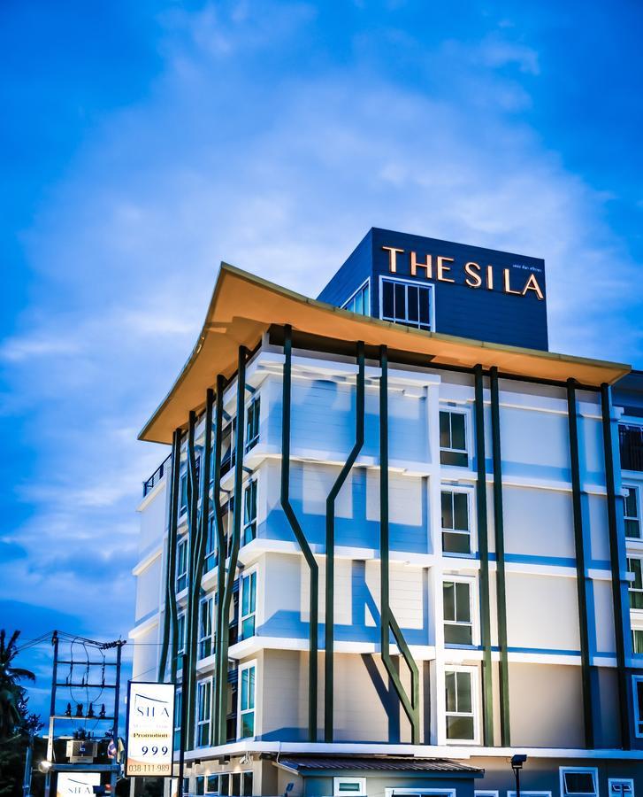 The Sila Hotel Si Racha Buitenkant foto
